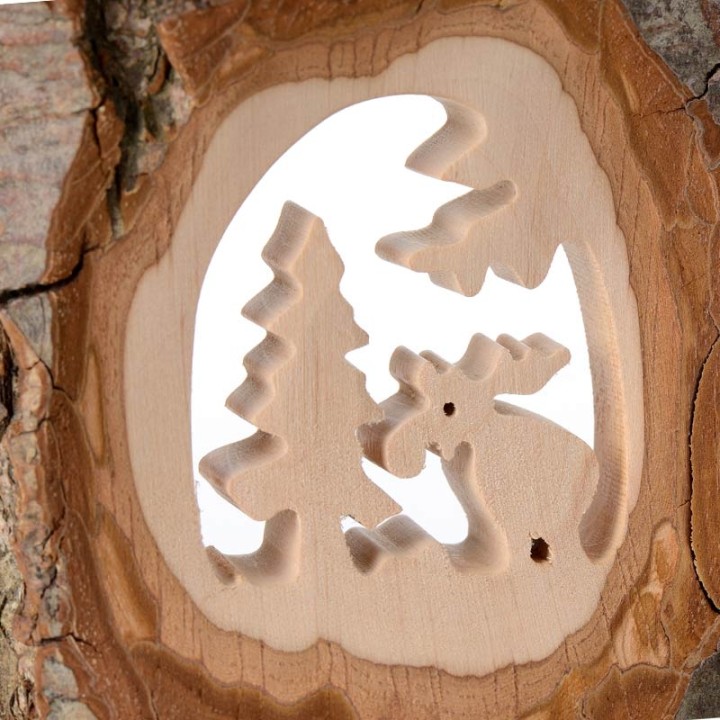 Déco bois en écorce, motif élan dans la forêt, 11 cm