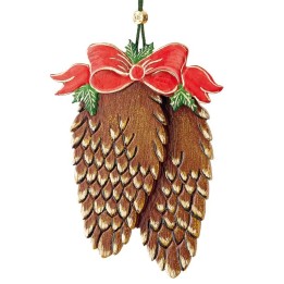Décorations à suspendre au sapin, pommes de pin