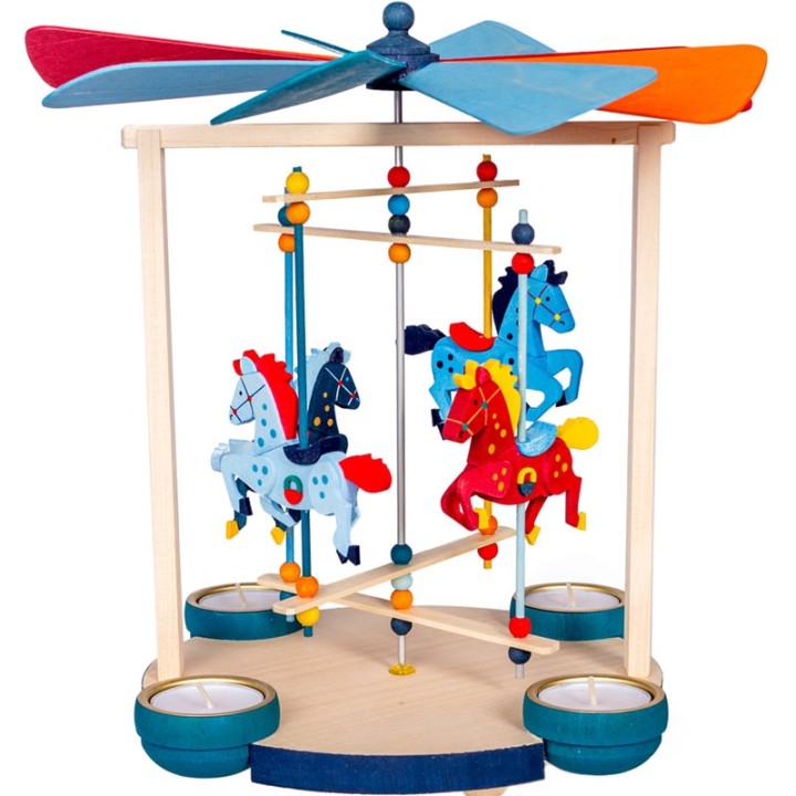Grand carrousel chevaux de bois à bougies
