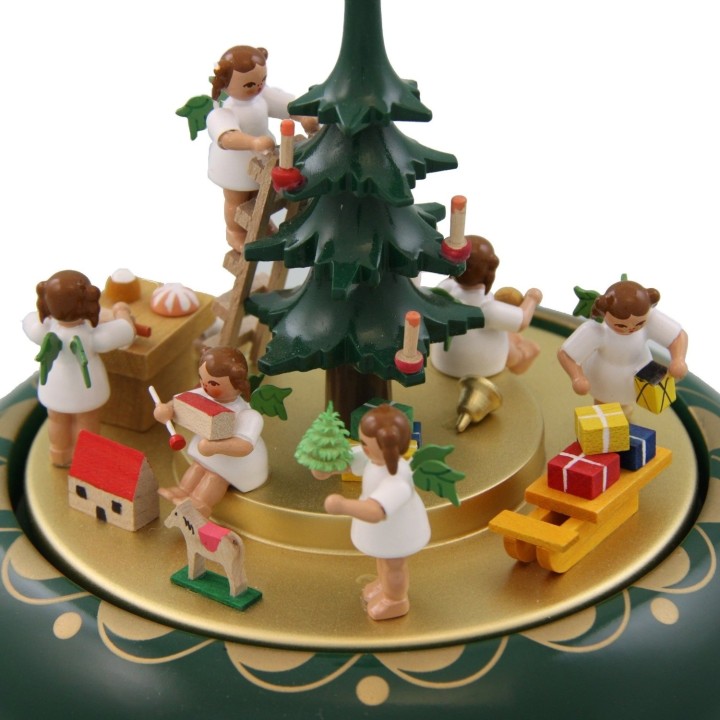 Boite à musique allemande O Tannebaum, anges le soir de Noël