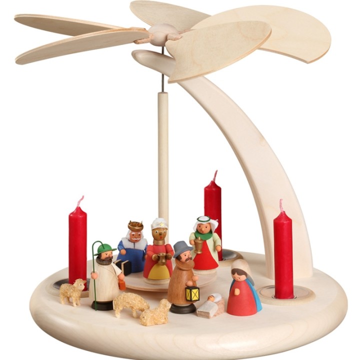 Crèche de Noël pyramide avec personnages en couleur