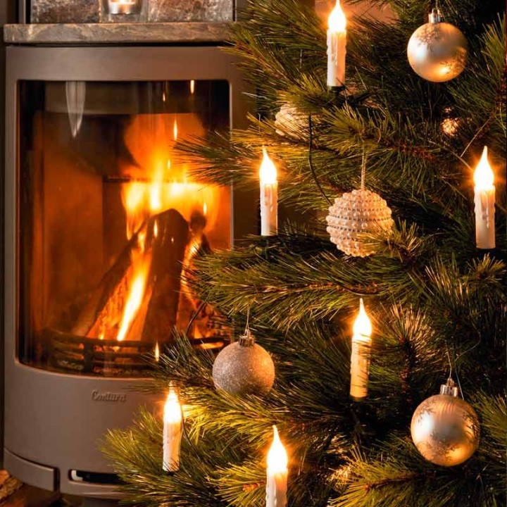 Guirlande pour sapin, givrée avec aspect cire, blanche, 20 ampoules