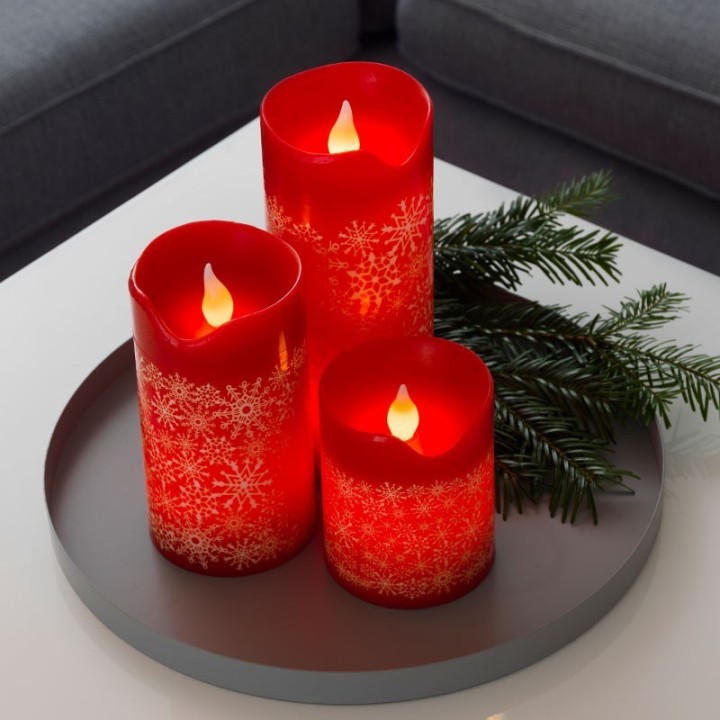 Bougie à LED en cire rouge avec flocons de neige dorés, 15 cm