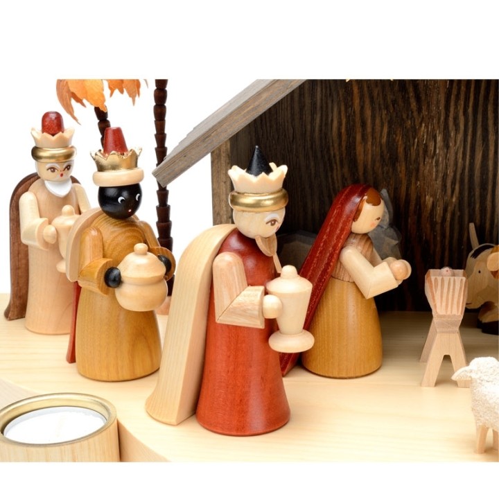 
Achat de creche pour Noel avec deco