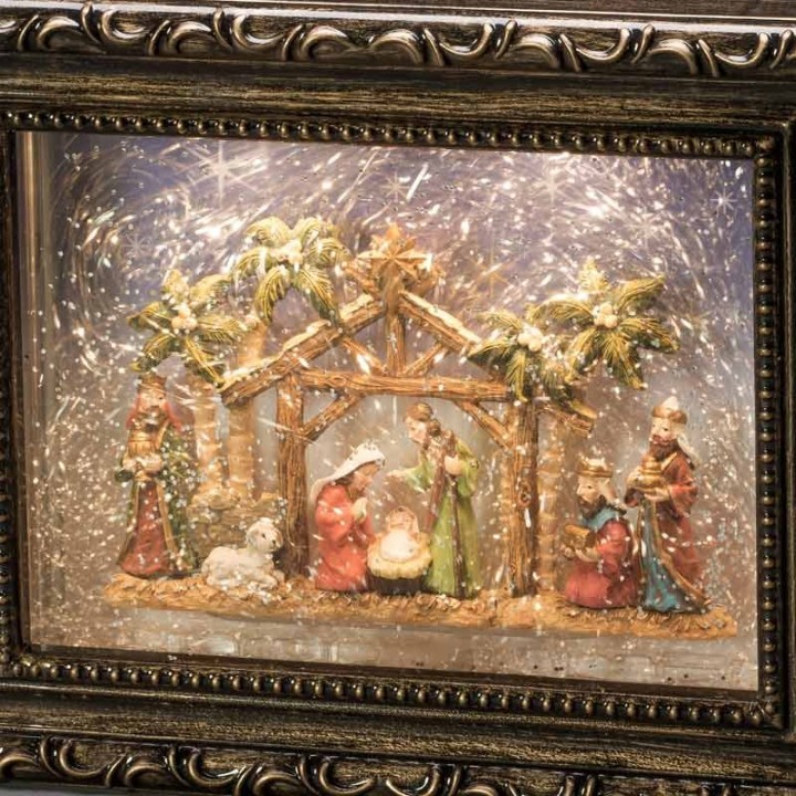 Crèche de Noël lumineuse, effet neige