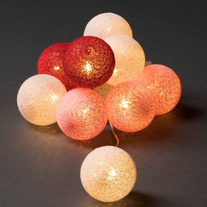 Guirlande lumineuse boules coton blanches/rouges/roses,10 diodes LED